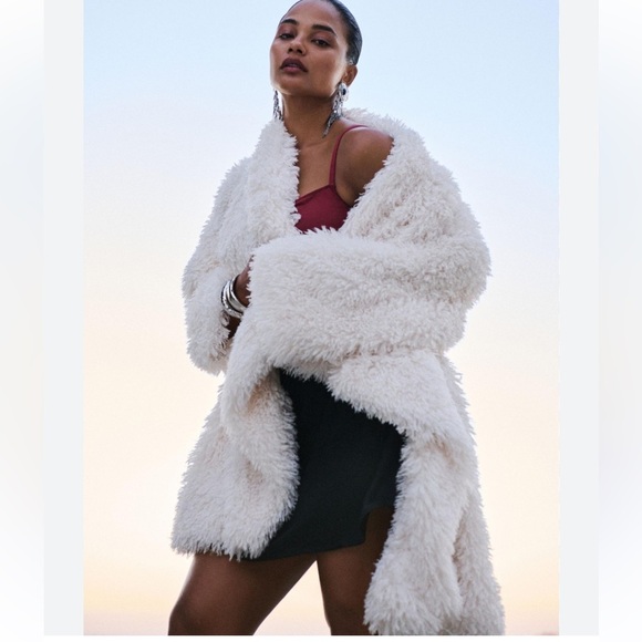 Daily Practice by Anthropologie Faux-Fur Jacket size Medium - Picture 1 of 6